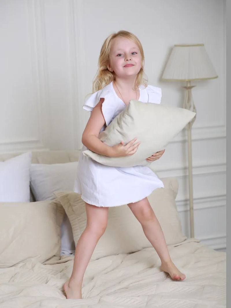 Ночная сорочка детская "Ландыши" СоЛнЦе | Белая с золотой окантовкой купить